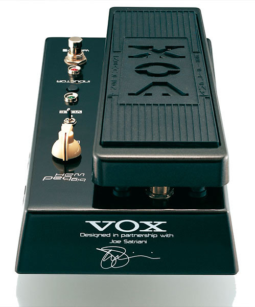 WAH WAH Satriani Vox