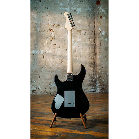 Pacifica 112V Black Yamaha