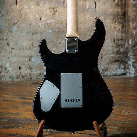 Pacifica 112V Black Yamaha