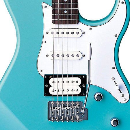 Pacifica 112V Sonic Blue Yamaha