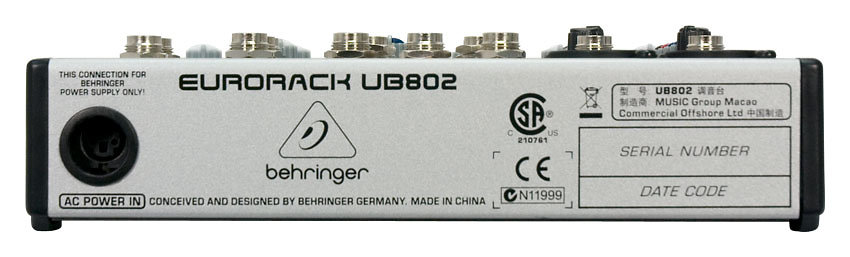UB802 Behringer