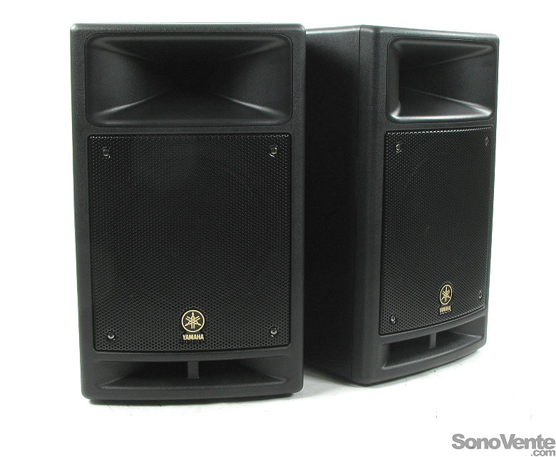 Yamaha STAGEPAS 300 Enceinte Système Amplifié
