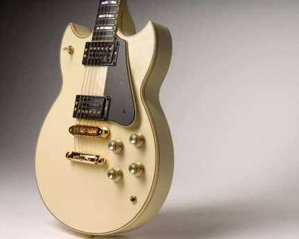 Yamaha SG2000 Vintage White -