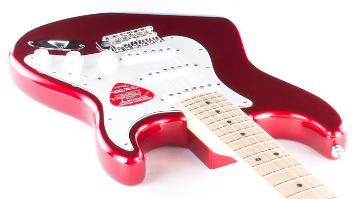 American Special Stratocaster Maple Candy Apple Red Fender