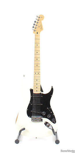 Road Worn Player Stratocaster Olympic White Fender