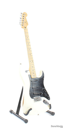 Road Worn Player Stratocaster Olympic White Fender