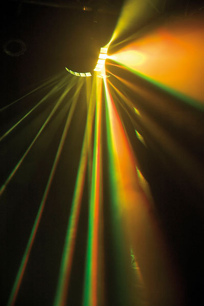 Tricorno LED DMX Showtec