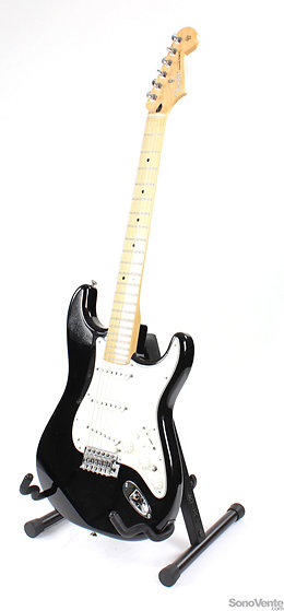 GC1-BLK GK-Ready Stratocaster Roland