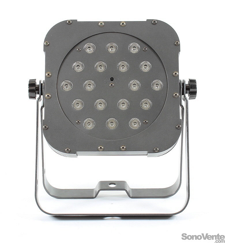 FLAT PAR TRI 18X ADJ