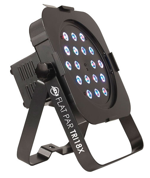 FLAT PAR TRI 18X ADJ