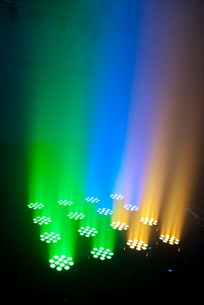 LEG-412 Chauvet DJ