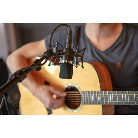 TLM 102 Studio Set Black Neumann