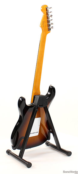 Classic 60s Stratocaster Lacquer Sunburst Fender
