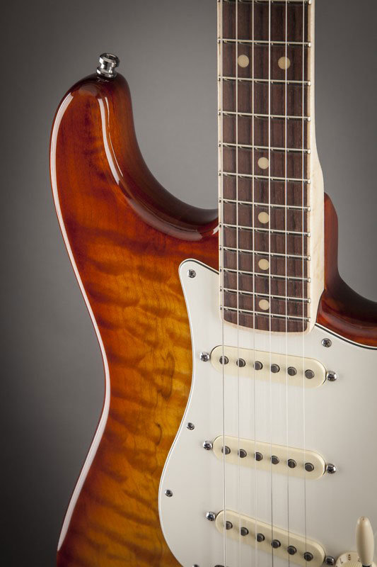 Select Stratocaster Exotic Maple Quilt Fender