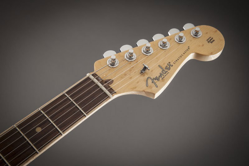 Select Stratocaster Exotic Maple Quilt Fender