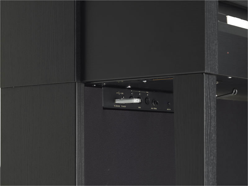 CLP-585B Yamaha