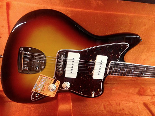 American Vintage 65 Jazzmaster 3 Color Sunburst Fender