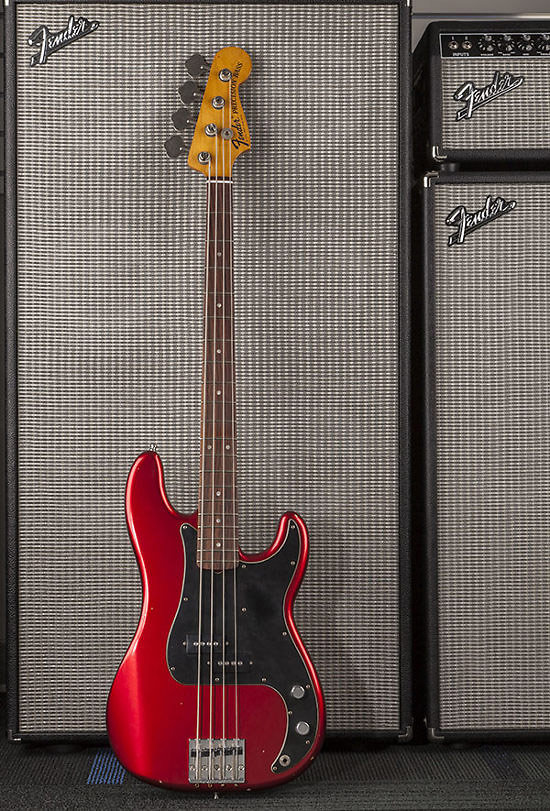 Nate Mendel P Bass Fender