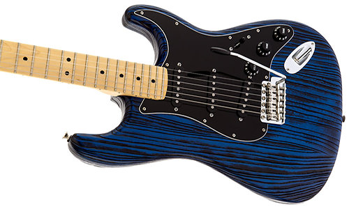 Fender Limited Edition Sandblasted Stratocaster Sapphire Blue Transparent