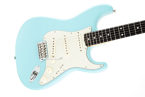 Special Edition 60s Strat Daphne Blue Fender