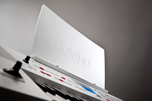 BK-3 WH Roland