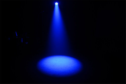 Intimidator Wash Zoom 350 IRC Chauvet DJ
