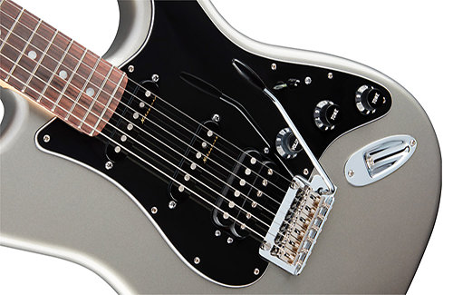 Deluxe Stratocaster HSS RW Tungsten Fender