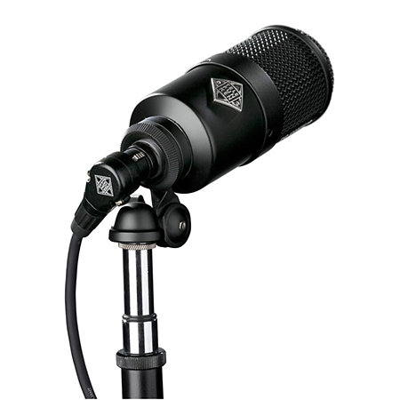Telefunken M82