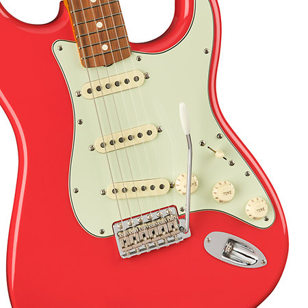 Classic Series 60s Stratocaster Lacquer Fiesta Red Fender