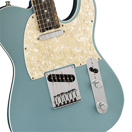 American Elite Telecaster ébène Satin Ice Blue Metallic Fender