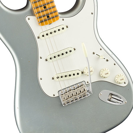 1965 Stratocaster Journeyman Relic MN Faded Aged Ice Blue Metallic Fender