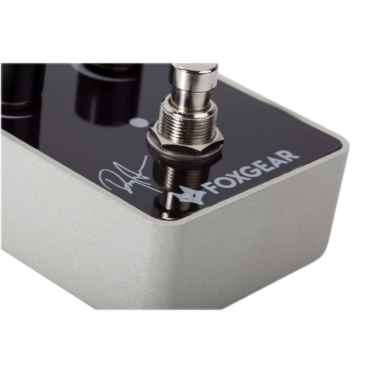 Ampli Guitare Format Pédale Foxgear KOLT45 - 45W RMS, Réglages Bas/Médiums/Aigus, Alimentation 24V Incluse