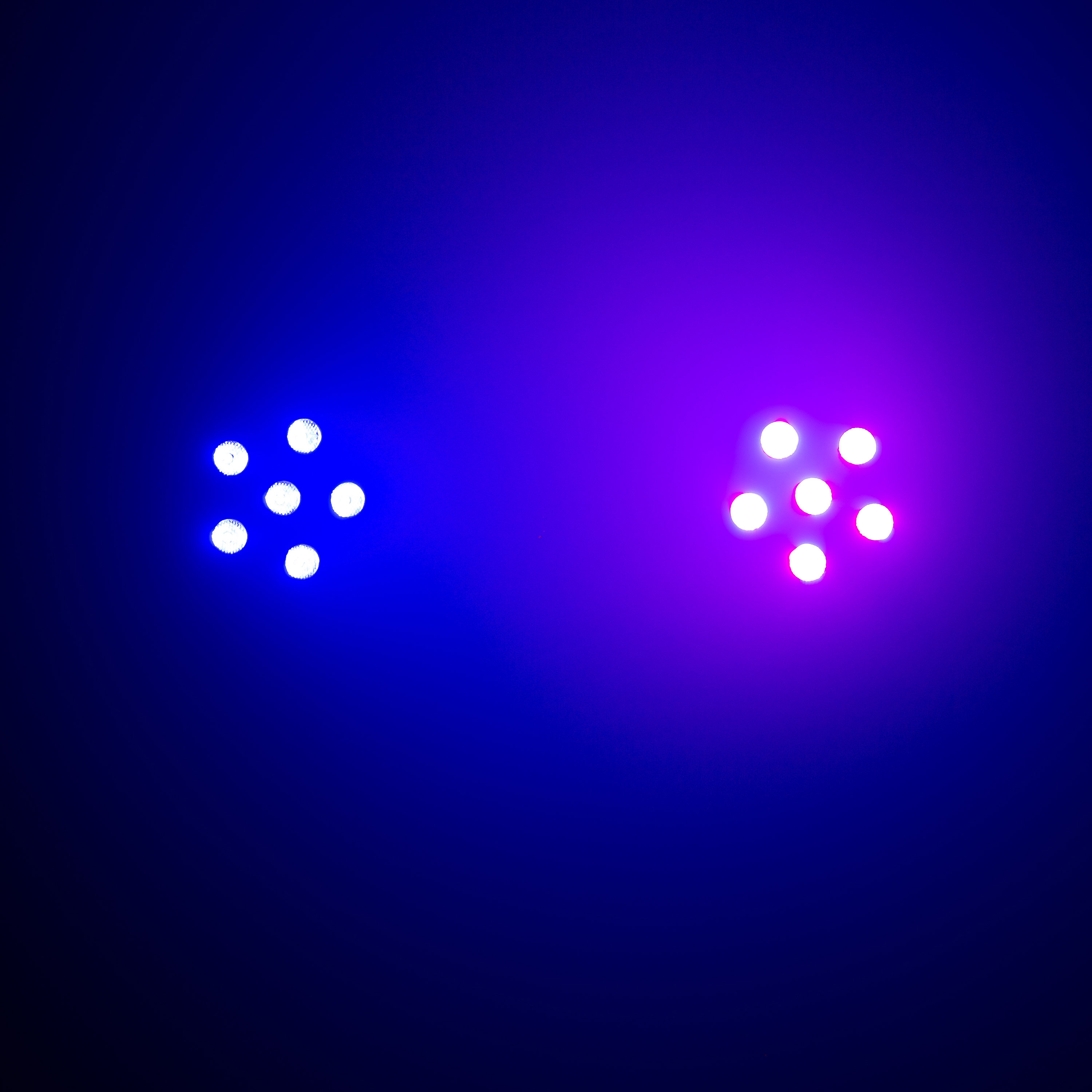 Mega LED 6X3W Par Led KWARK Lighting