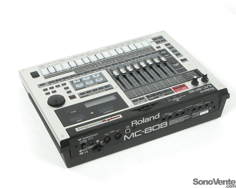 Roland MC 808 NEW Sampler et Groovebox