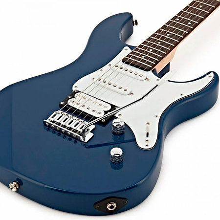 Yamaha Pacifica 112V United Blue