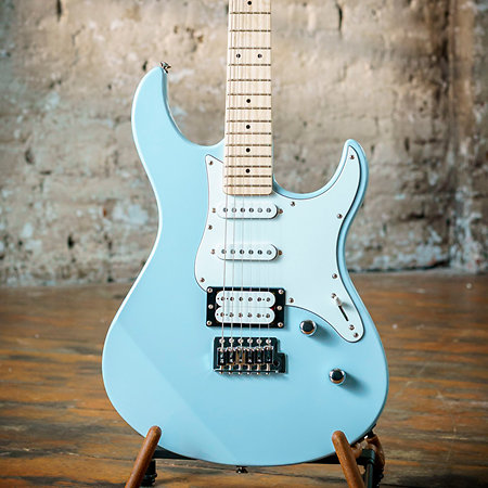 Pacifica 112VM Ice Blue Yamaha