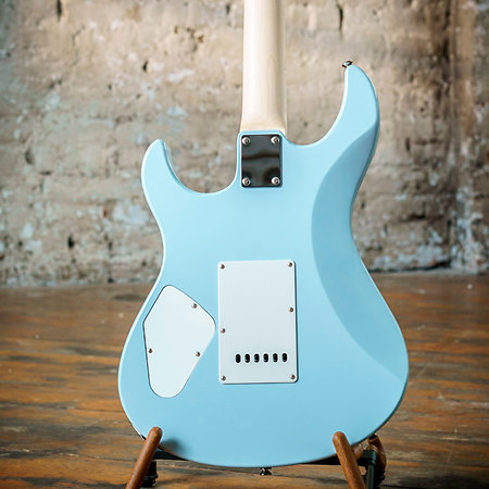 Pacifica 112VM Ice Blue Yamaha
