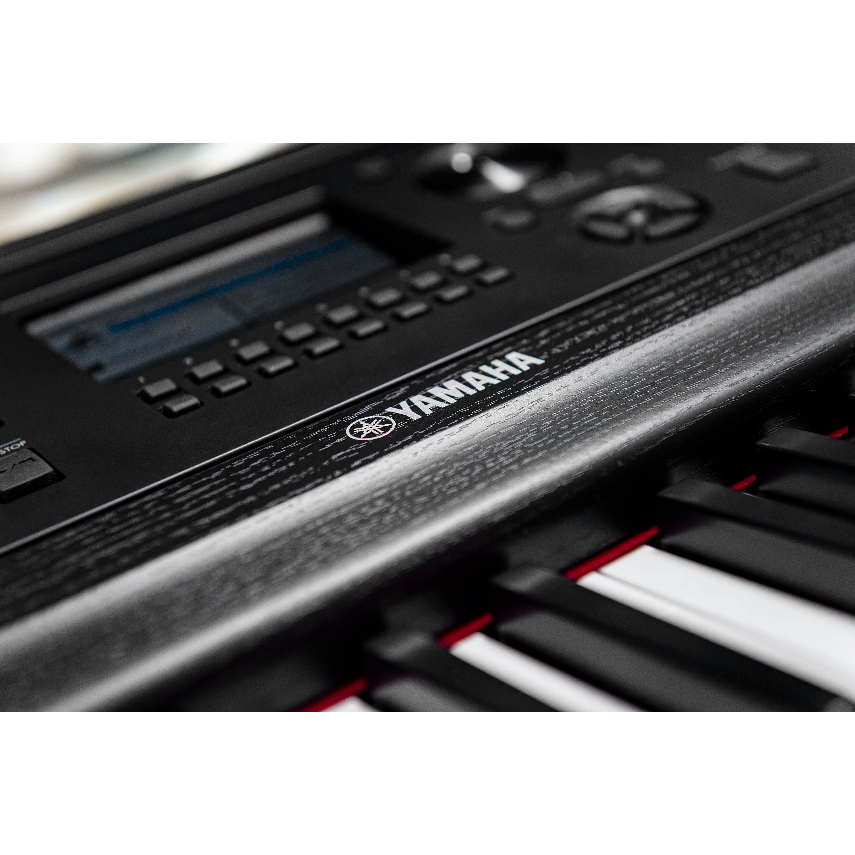 Yamaha DGX-670 B - Clavier Toucher Dynamique SonoVente.com