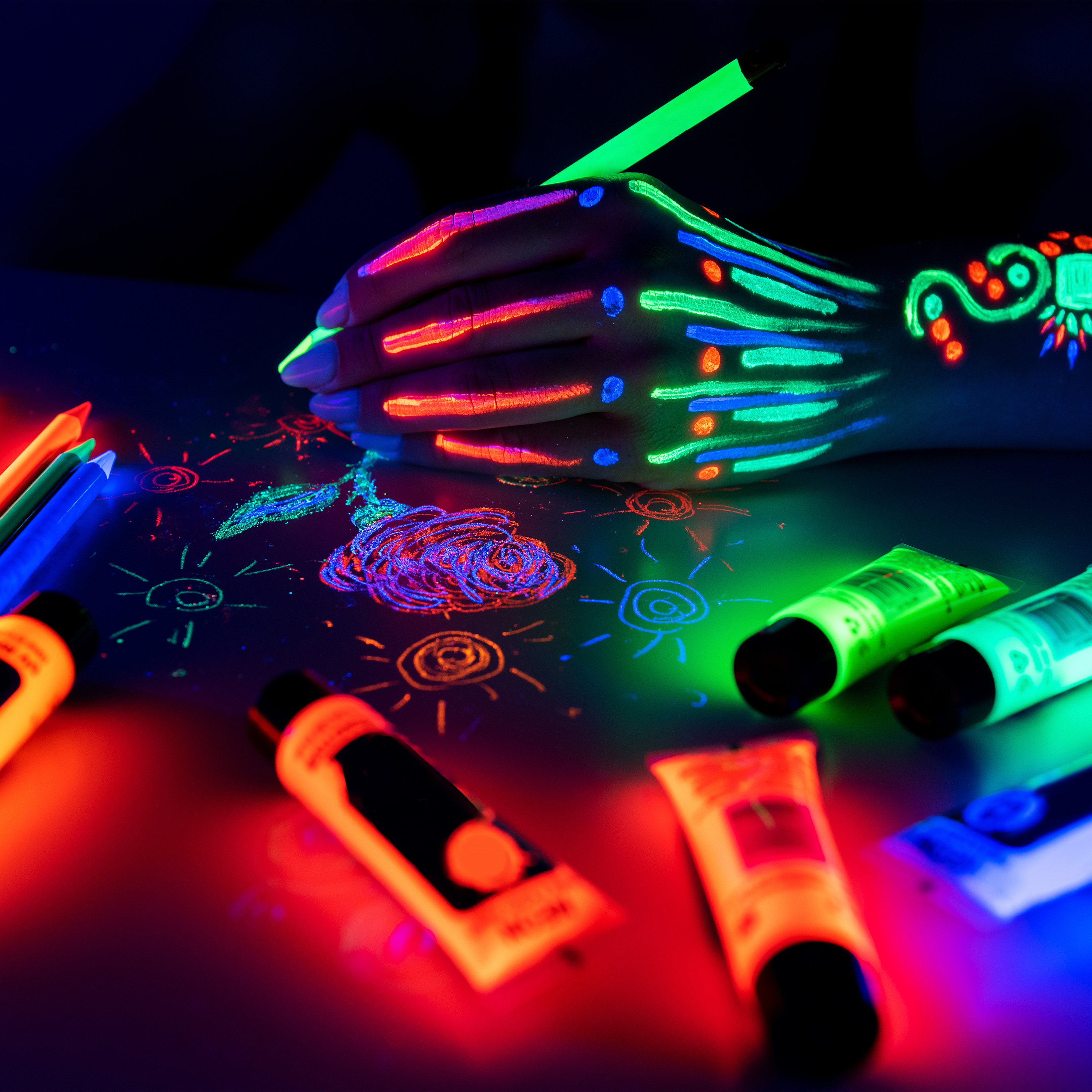 JEUX DE LUMIERE Barre de lumière noire UV LED 5W LED s'allume en prise