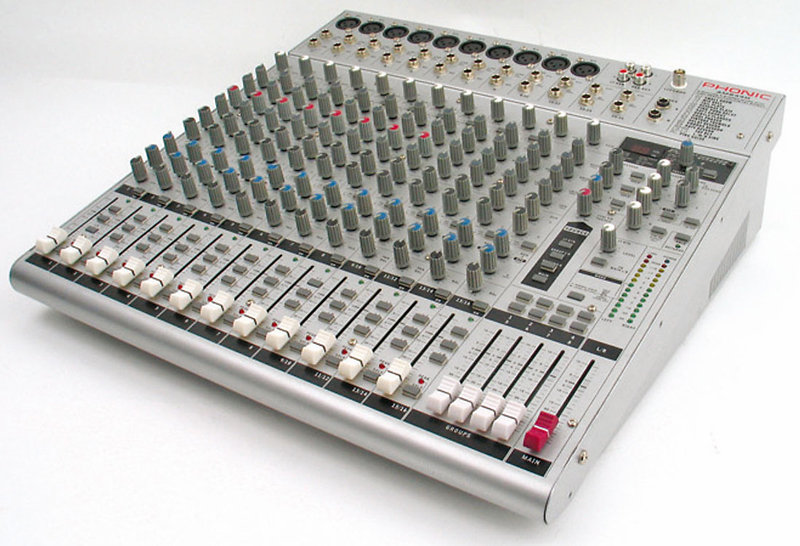 Phonic AM 844D
