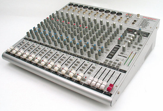 Phonic AM 844D