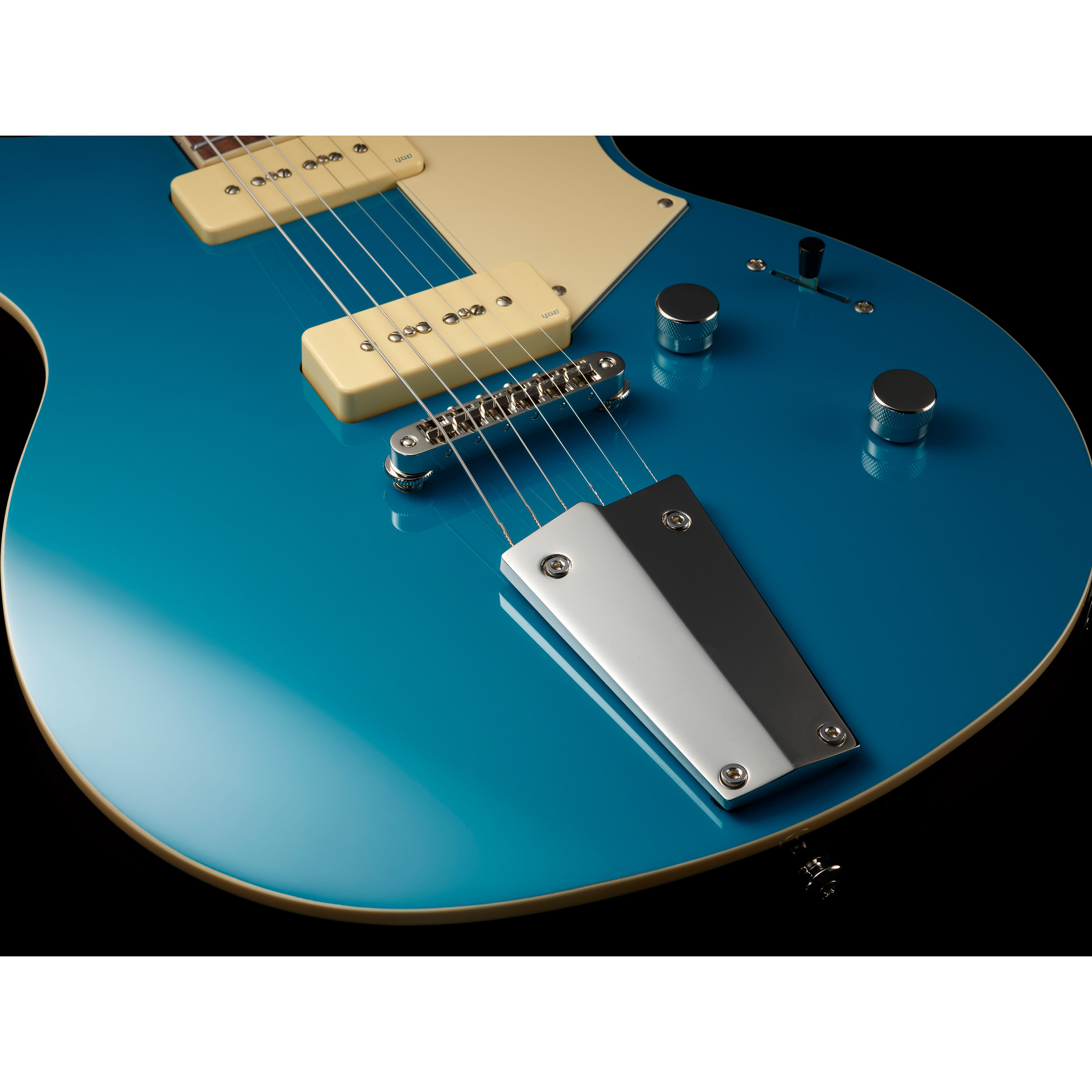 Yamaha REVSTAR RSS02TSWB SWIFT BLUE + Gig Bag Guitare Vintage