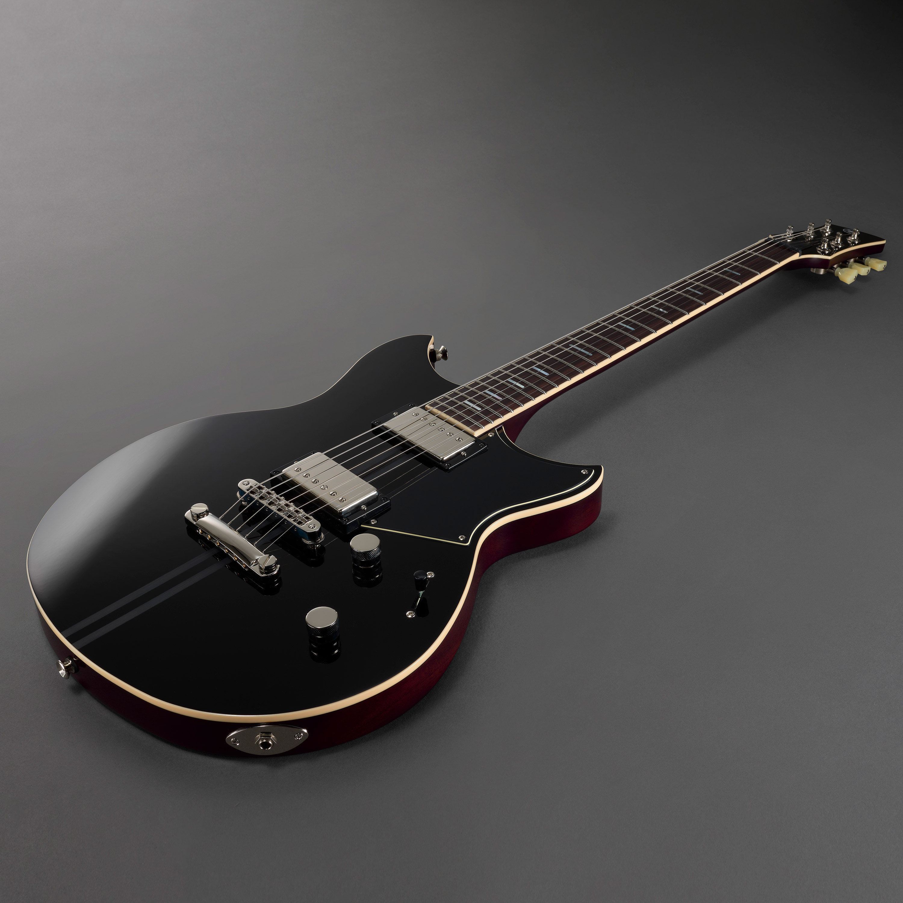 Yamaha REVSTAR RSS20BL BLACK + Gig Bag Guitare Vintage