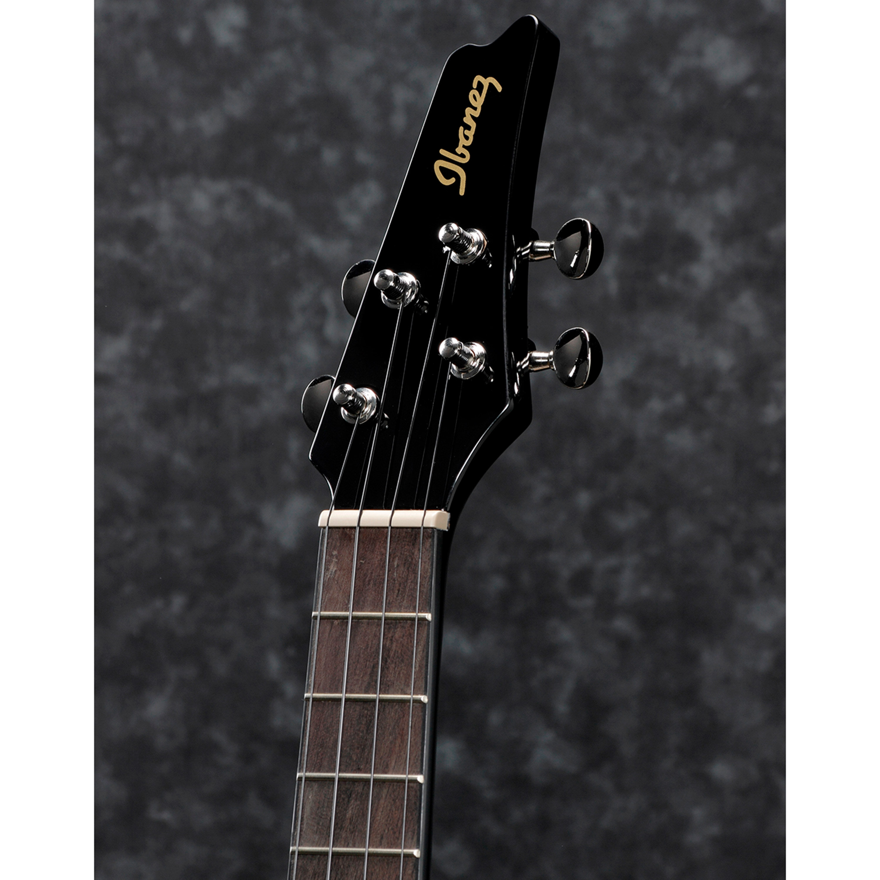 Ibanez UICT10BK Ukulélé