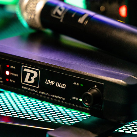 UHF Duo BoomTone DJ