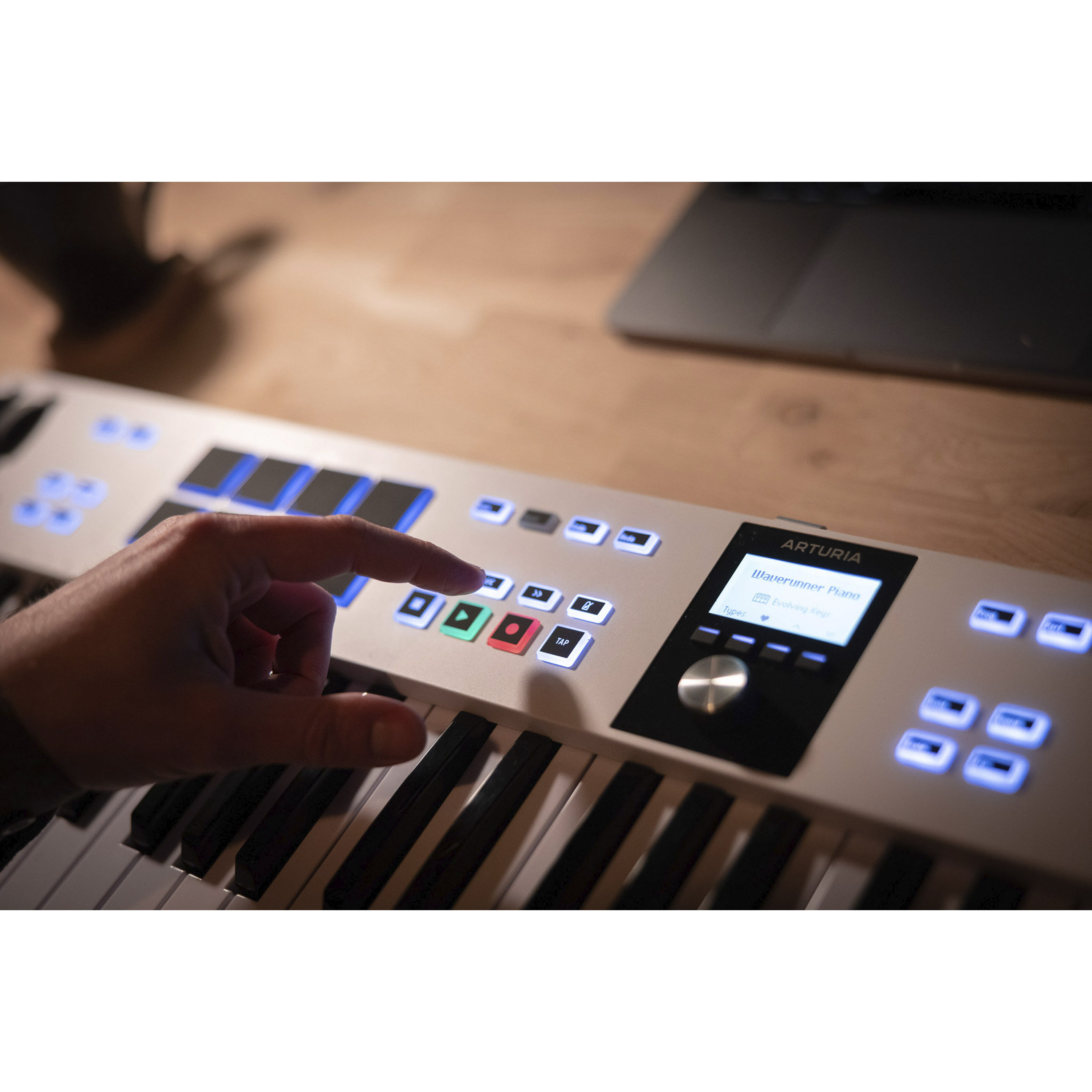 Arturia KeyLab Essential MK3 49 White - Clavier maître SonoVente.com