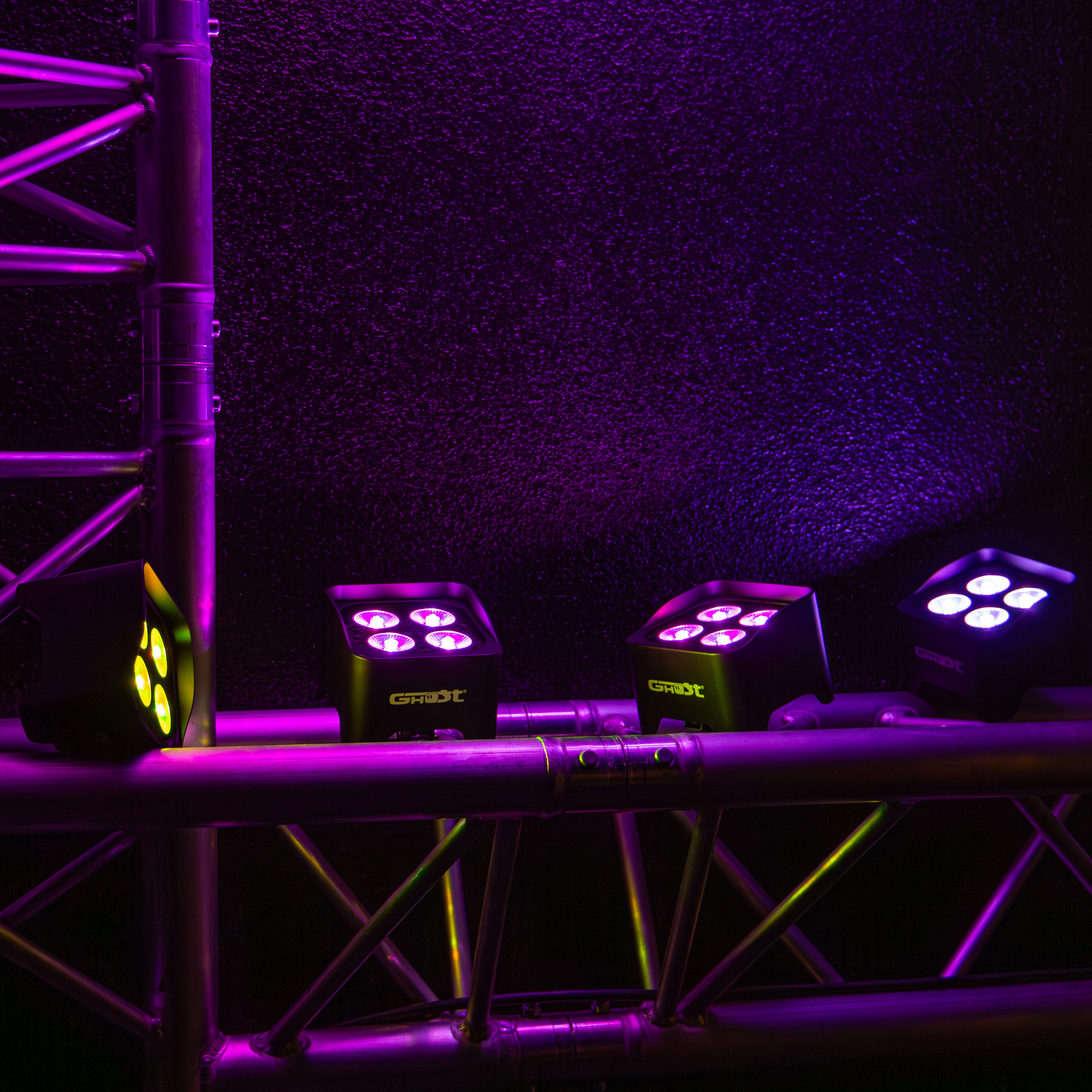 Ghost QUICKCOLOR - Projecteur archi à LED SonoVente.com