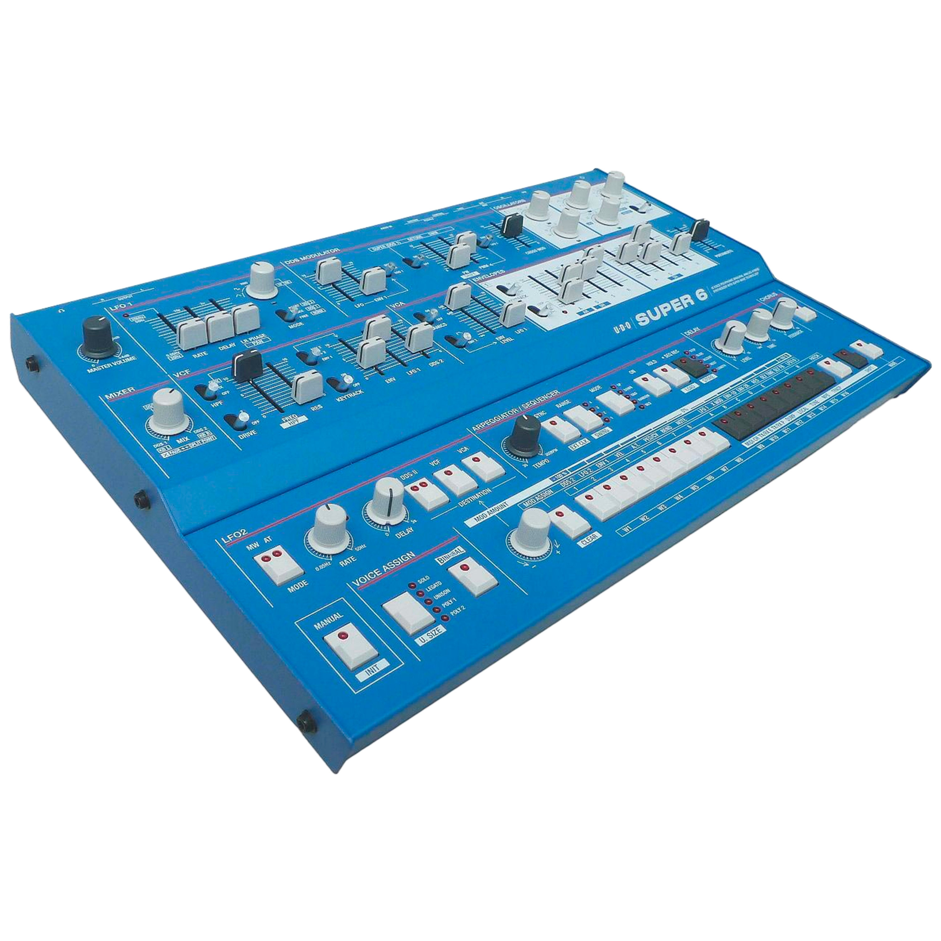 UDO Audio Super 6 Desktop Blue Special Edition - Synthétiseur SonoVente.com