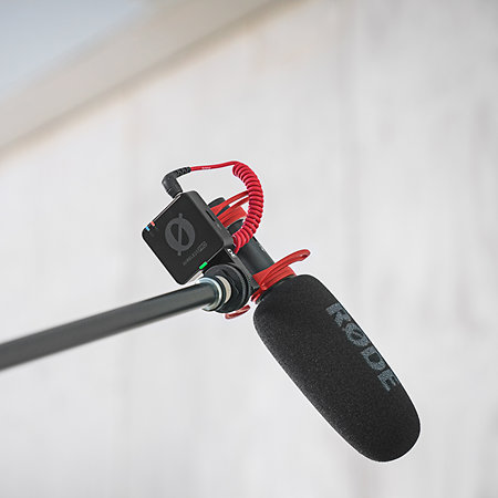 Røde PodMic Kit avec bras de microphone (microphone dynamique de