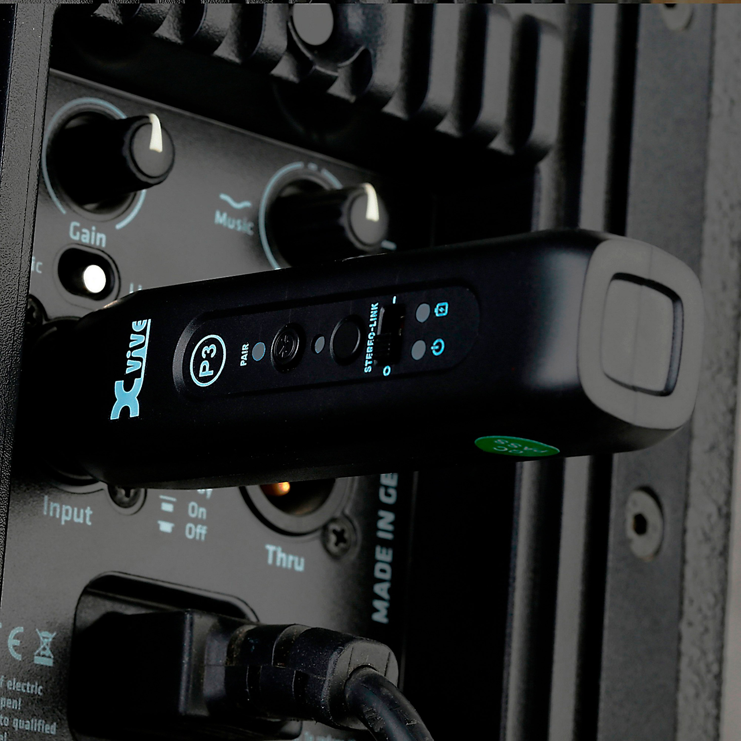 Transmetteur Sans Fil Xvive U3T - Pour Micro Dynamique - Système U3, 24-bit/48 KHz, Portée 27m (90 Pieds)